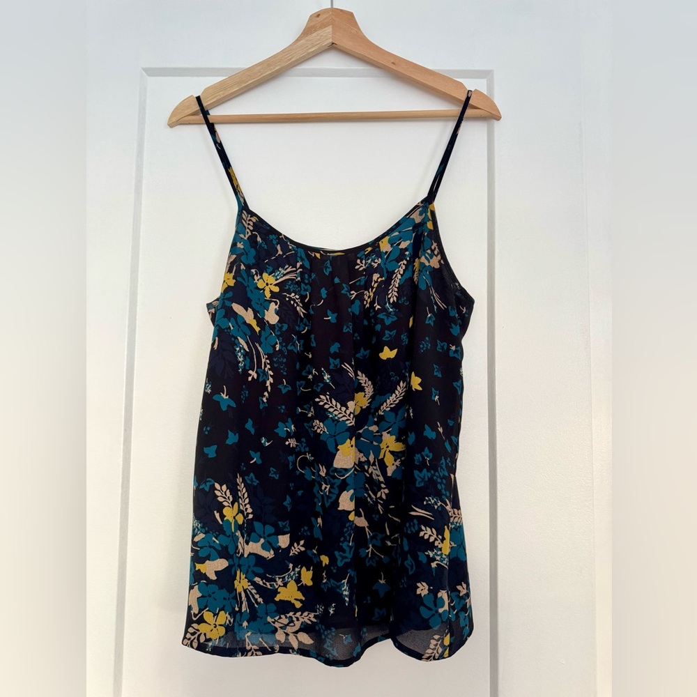 LOFT Blue Flowy Floral Camisole ✨